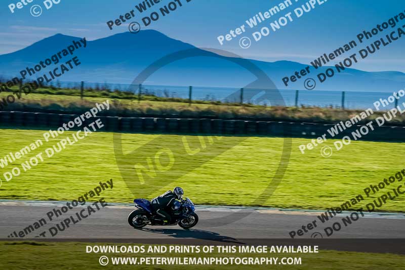 anglesey no limits trackday;anglesey photographs;anglesey trackday photographs;enduro digital images;event digital images;eventdigitalimages;no limits trackdays;peter wileman photography;racing digital images;trac mon;trackday digital images;trackday photos;ty croes